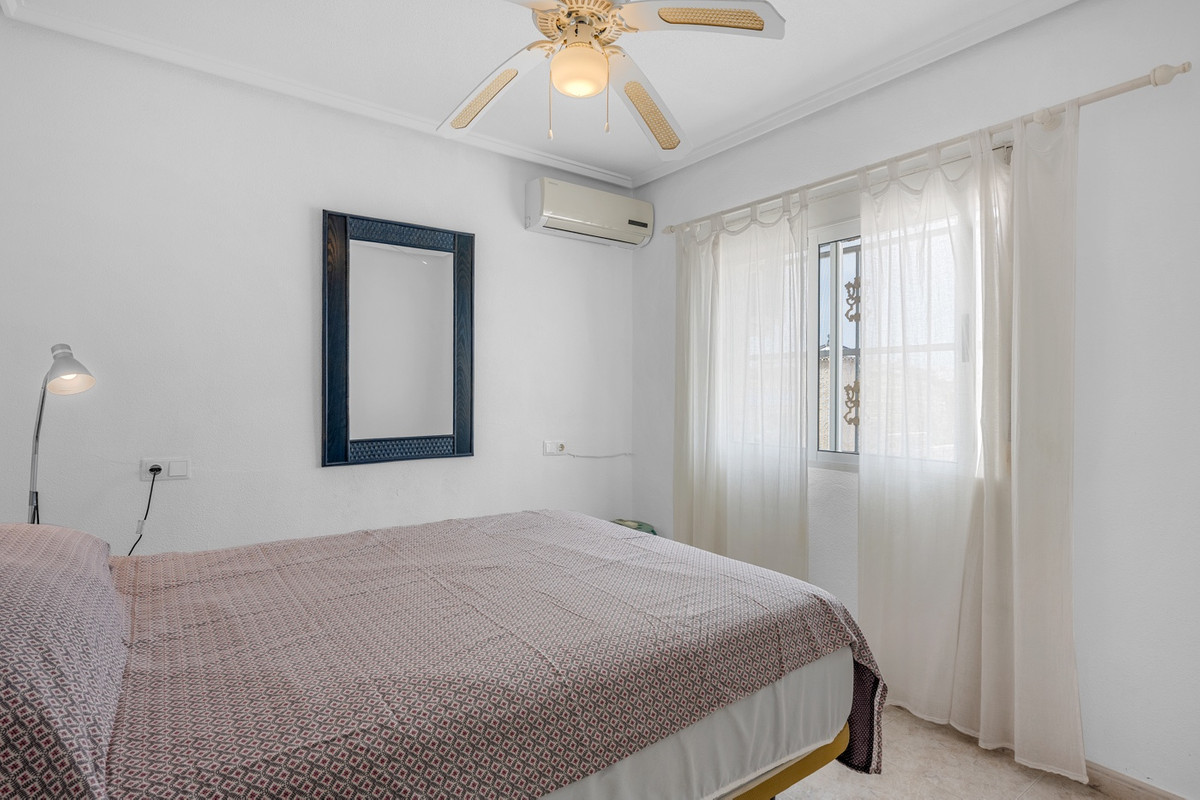For sale - 3 Bedroom 2 Bathroom Quad in Ciudad Quesada  - Ciudad Quesada  - Alicante