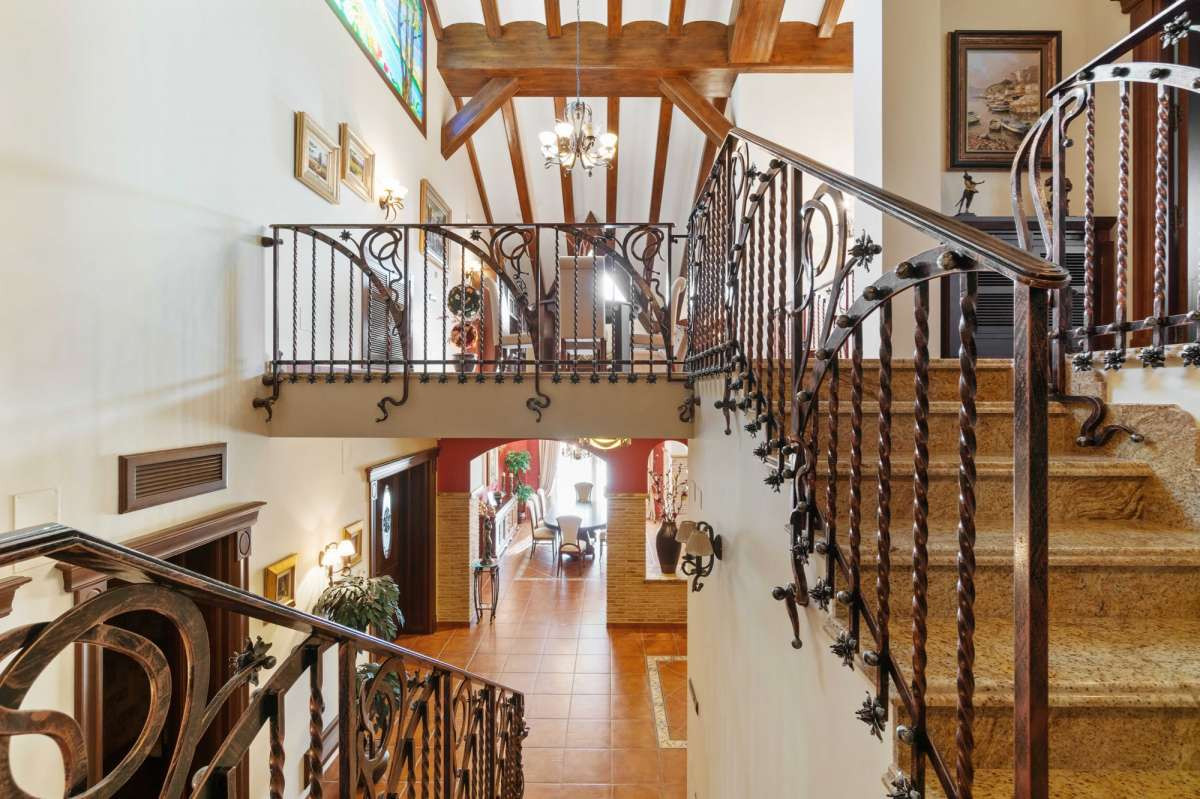 For sale - 4 Bedroom 4 Bathroom House - Detached Villa in Orihuela - Molíns  - Alicante