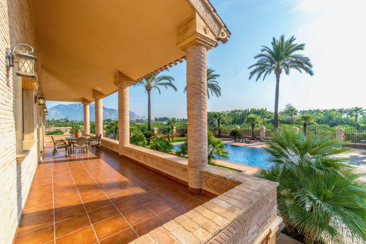 For sale - 4 Bedroom 4 Bathroom House - Detached Villa in Orihuela - Molíns  - Alicante
