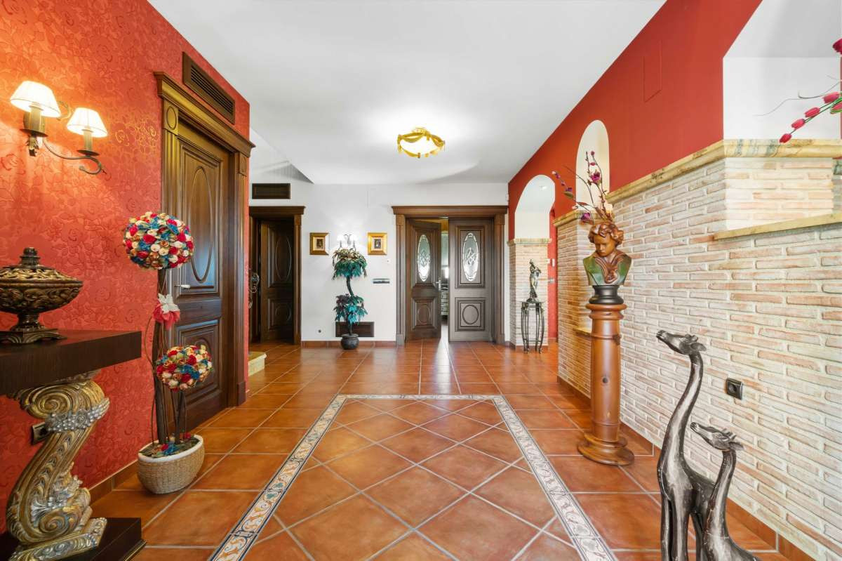 For sale - 4 Bedroom 4 Bathroom House - Detached Villa in Orihuela - Molíns  - Alicante