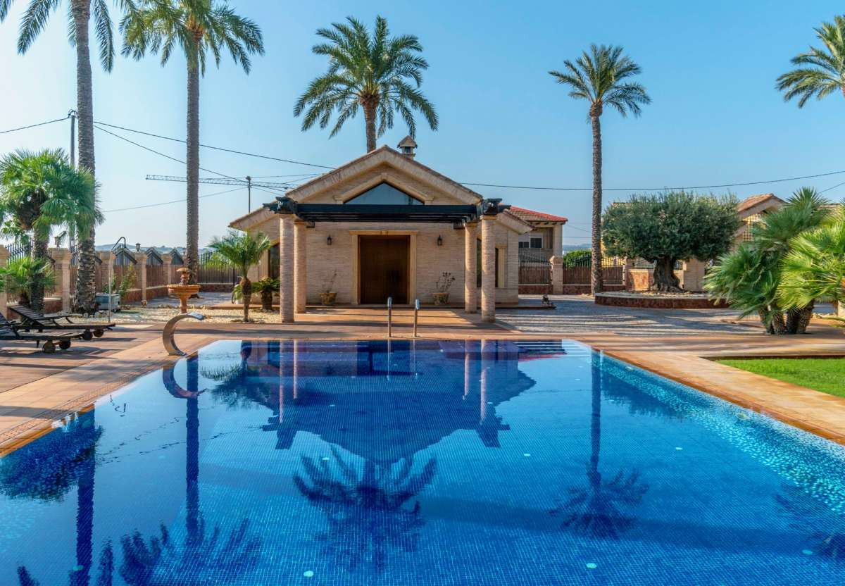 For sale - 4 Bedroom 4 Bathroom House - Detached Villa in Orihuela - Molíns  - Alicante