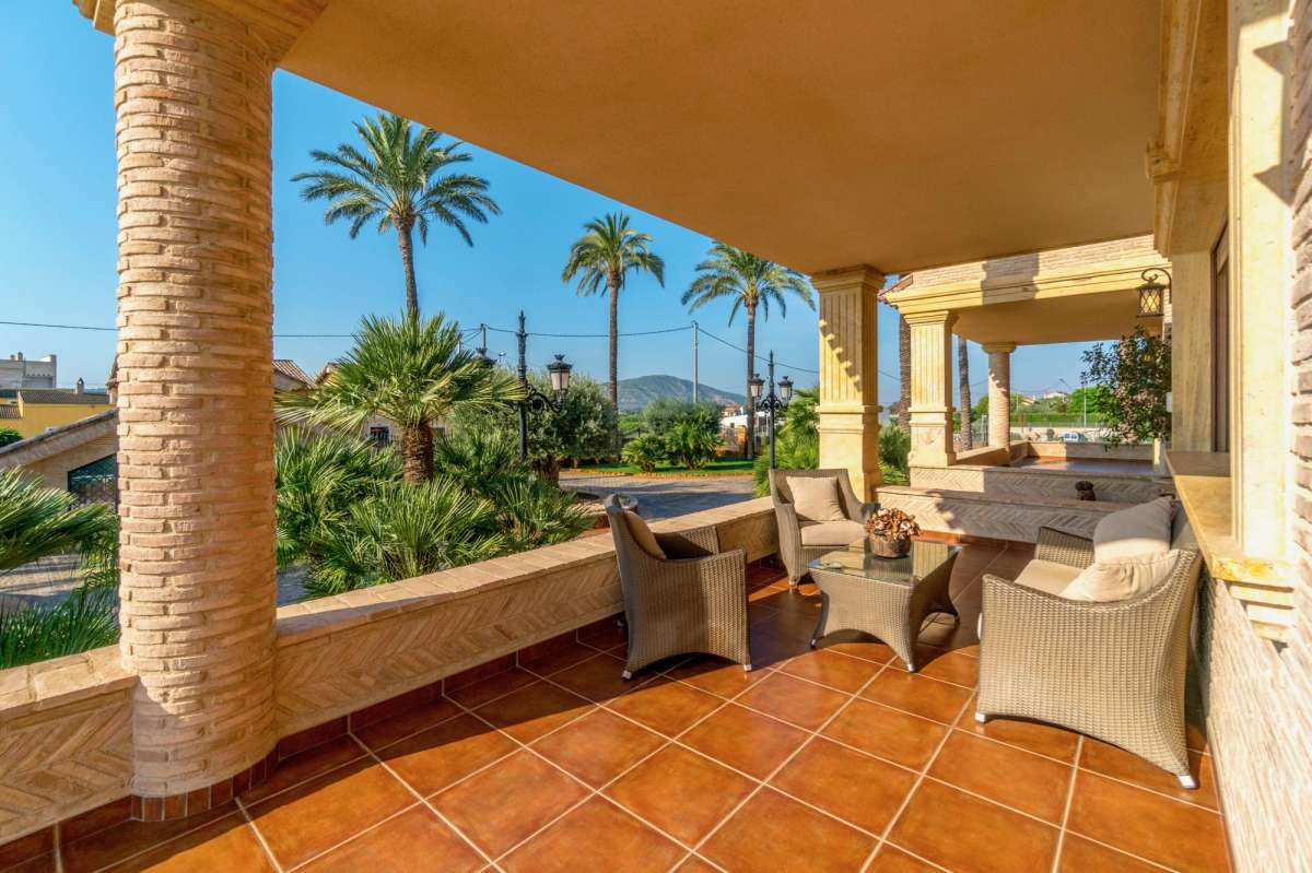 For sale - 4 Bedroom 4 Bathroom House - Detached Villa in Orihuela - Molíns  - Alicante