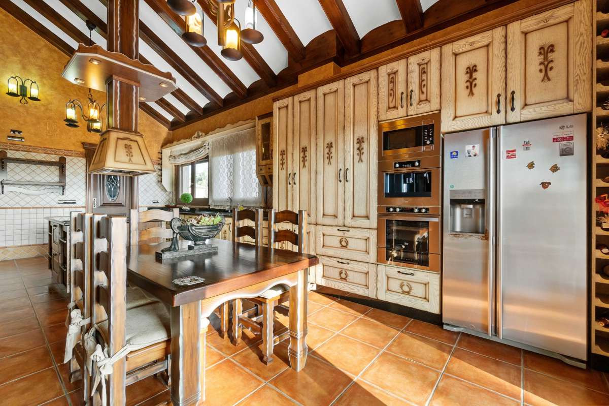 For sale - 4 Bedroom 4 Bathroom House - Detached Villa in Orihuela - Molíns  - Alicante