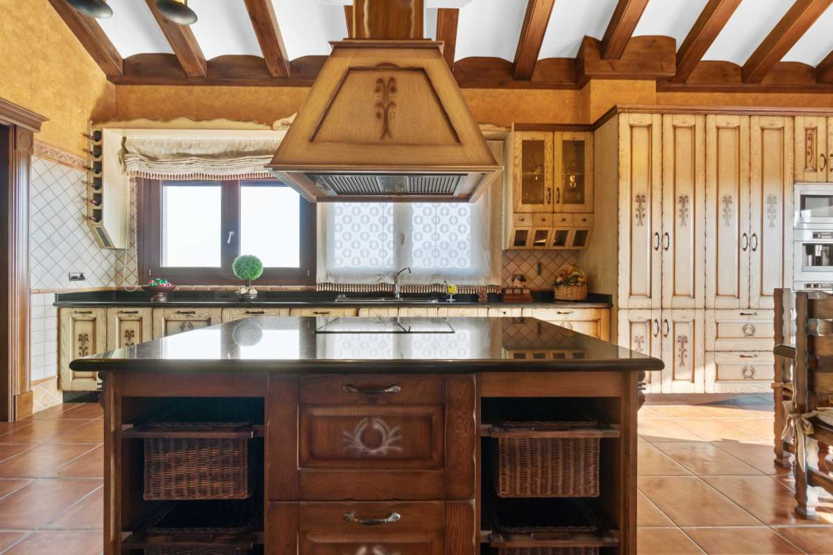 For sale - 4 Bedroom 4 Bathroom House - Detached Villa in Orihuela - Molíns  - Alicante
