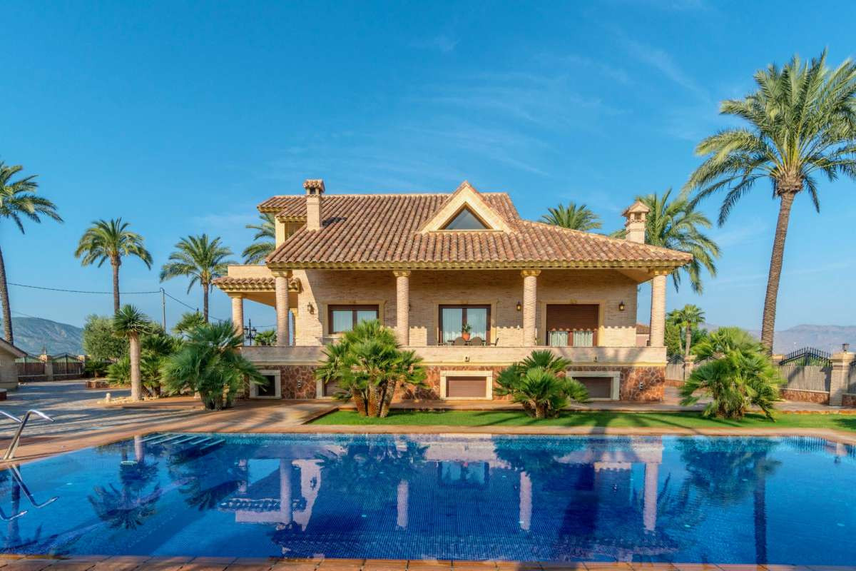 For sale - 4 Bedroom 4 Bathroom House - Detached Villa in Orihuela - Molíns  - Alicante