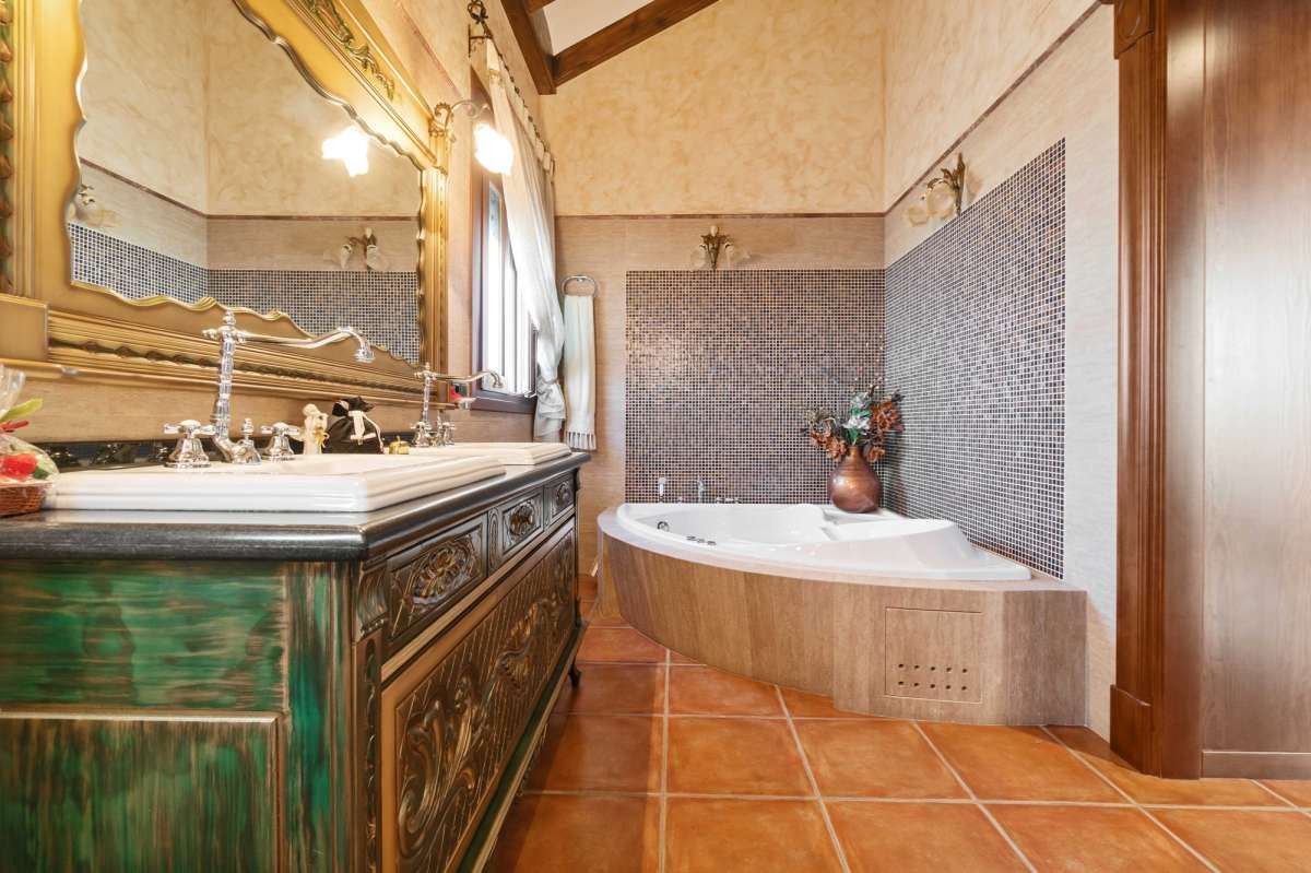 For sale - 4 Bedroom 4 Bathroom House - Detached Villa in Orihuela - Molíns  - Alicante
