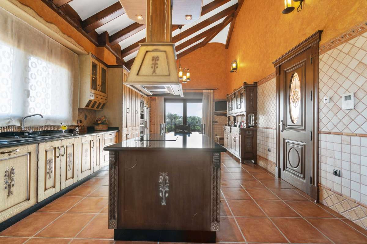 For sale - 4 Bedroom 4 Bathroom House - Detached Villa in Orihuela - Molíns  - Alicante