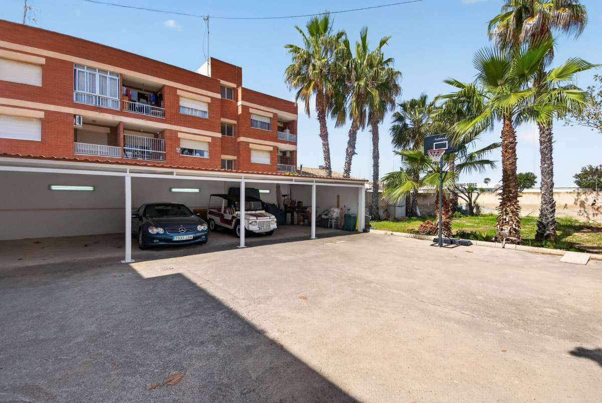 For sale - 3 Bedroom 2 Bathroom House - Detached Villa in San Pedro del Pinatar - Lo Pagan  - Murcia