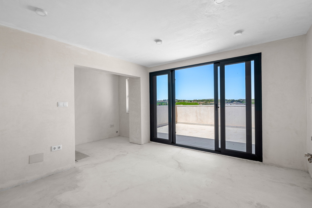 For sale - 8 Bedroom 4 Bathroom House - Finca - Cortijo in Los Montesinos - Los Montesinos Centro  - Alicante
