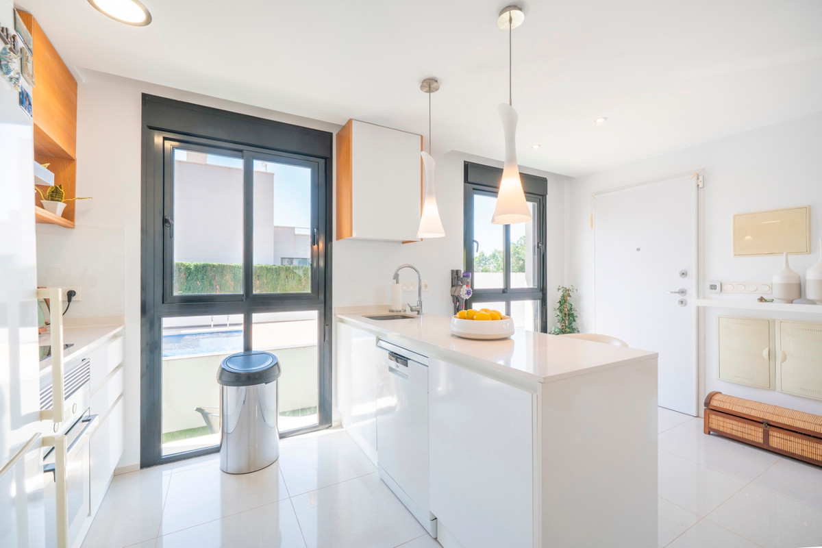 For sale - 3 Bedroom 3 Bathroom Detached Villa in Ciudad Quesada  - Ciudad Quesada  - Alicante