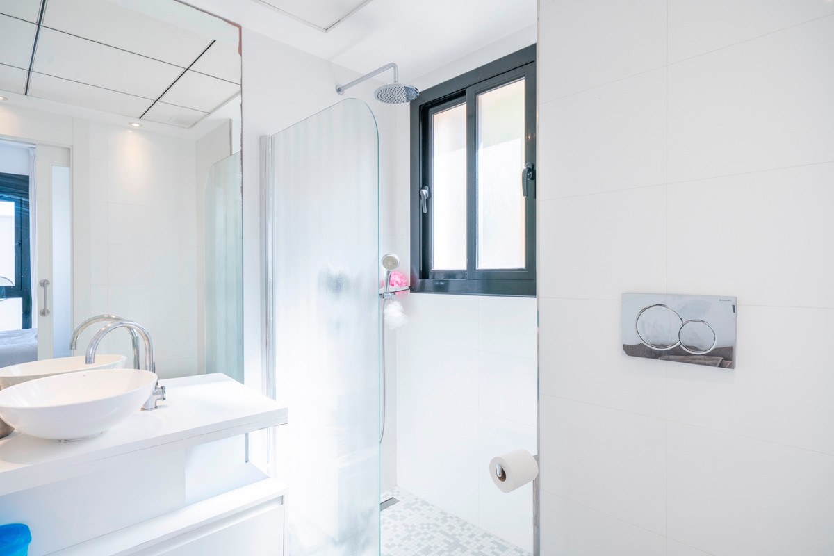 For sale - 3 Bedroom 3 Bathroom Detached Villa in Ciudad Quesada  - Ciudad Quesada  - Alicante