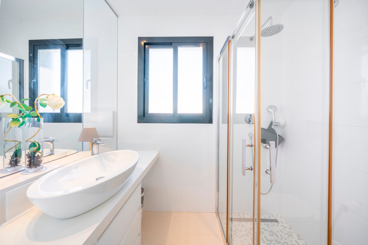 For sale - 3 Bedroom 3 Bathroom Detached Villa in Ciudad Quesada  - Ciudad Quesada  - Alicante