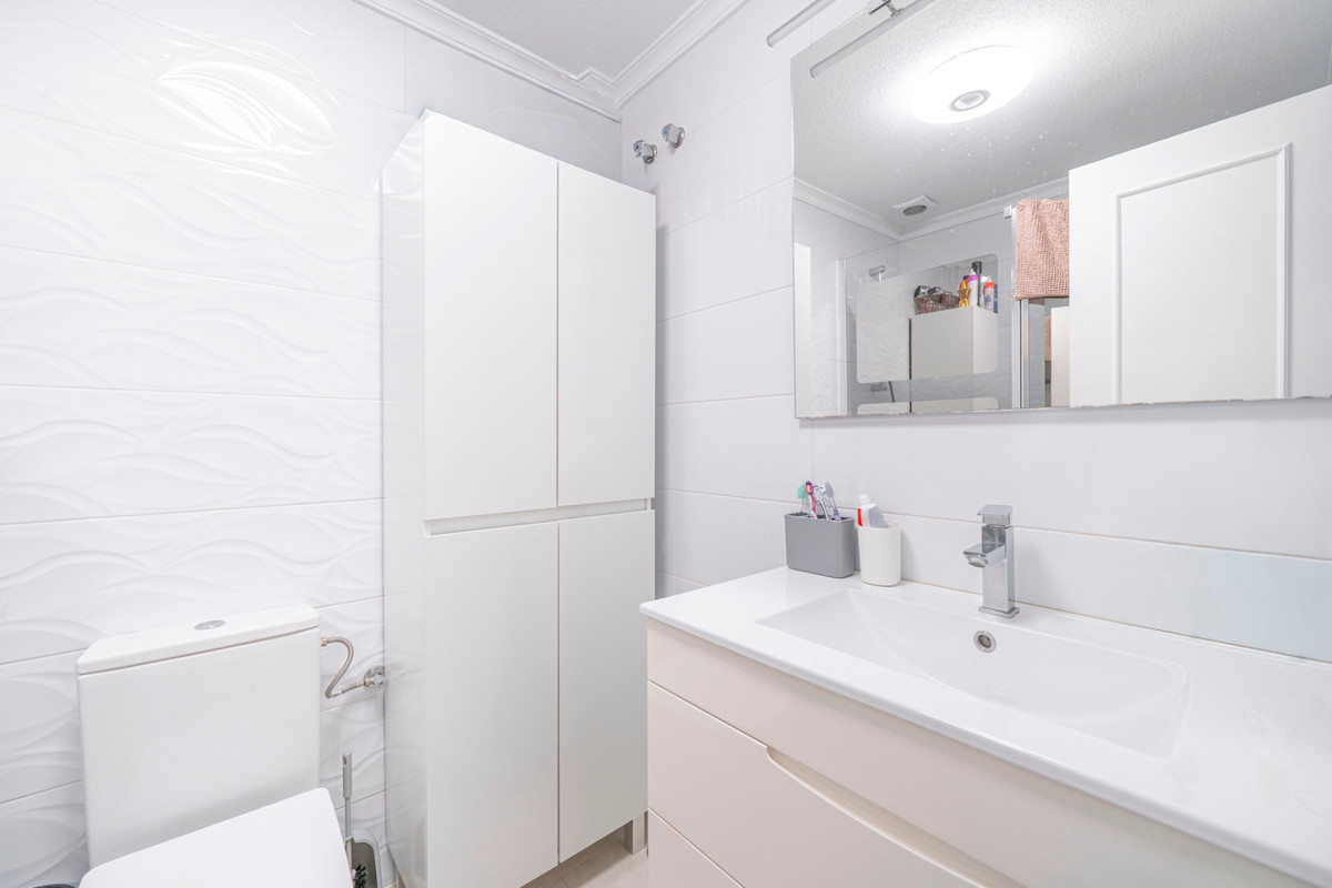For sale - 3 Bedroom 1 Bathroom House - Quad in Rojales - Ciudad Quesada  - Alicante