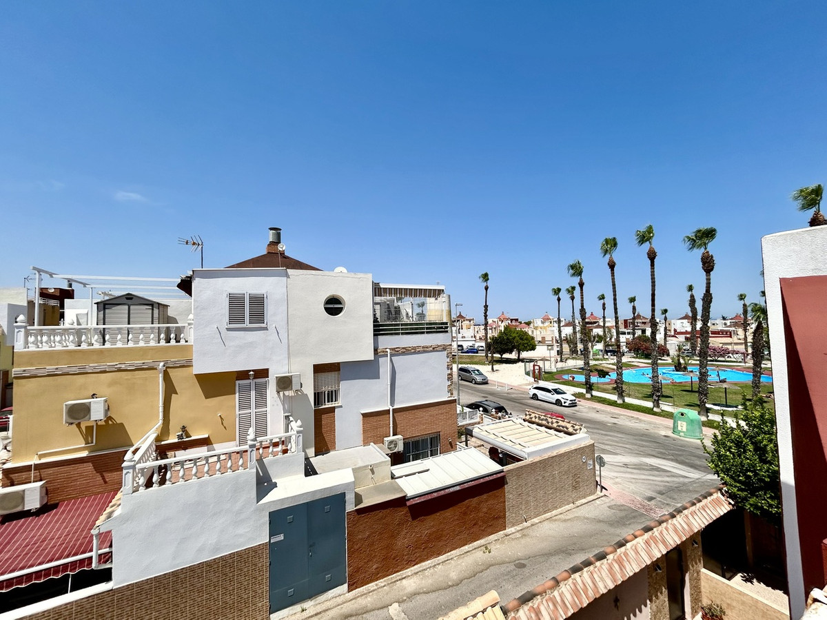 For sale - 2 Bedroom 2 Bathroom House - Townhouse in Orihuela - Los Altos  - Alicante