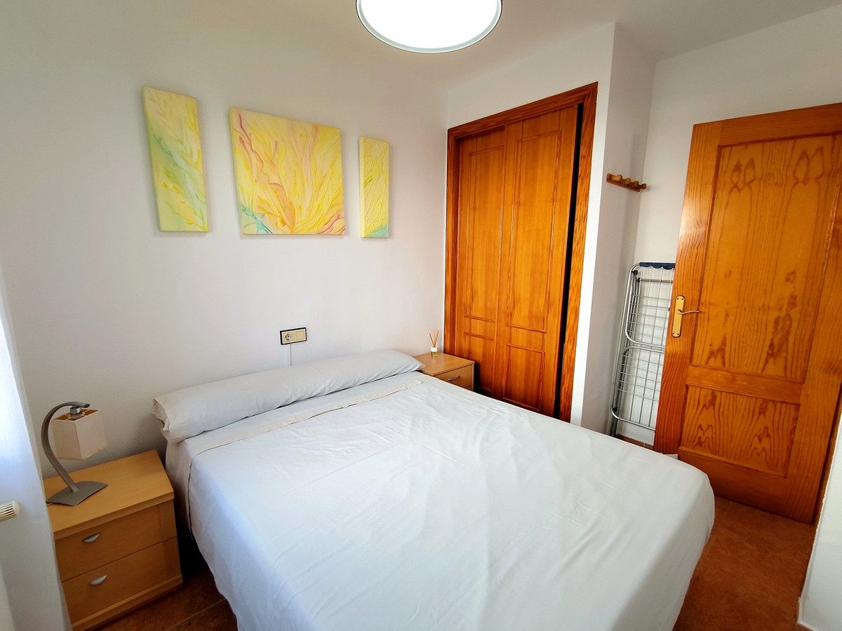 For sale - 6 Bedroom 2 Bathroom House - Townhouse in Orihuela - Los Altos  - Alicante