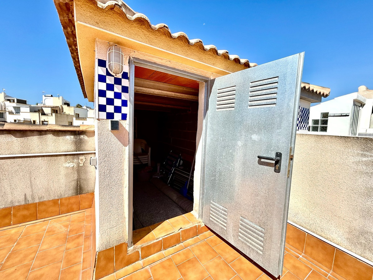 For sale - 2 Bedroom 1 Bathroom Apartment - Penthouse in Orihuela - Los Altos  - Alicante