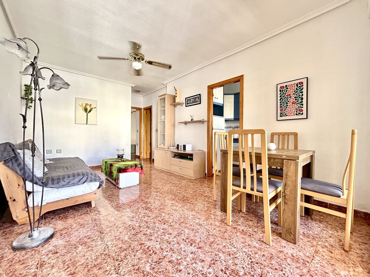 For sale - 2 Bedroom 1 Bathroom Apartment - Penthouse in Orihuela - Los Altos  - Alicante