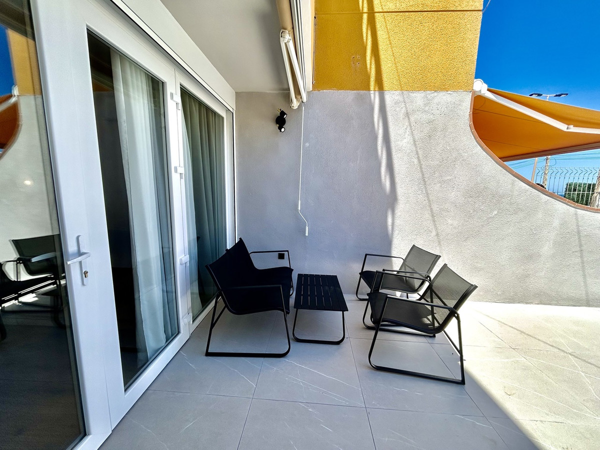 For sale - 2 Bedroom 1 Bathroom Apartment - Ground Floor Apartment in Torrevieja - Torrevieja Centro  - Alicante