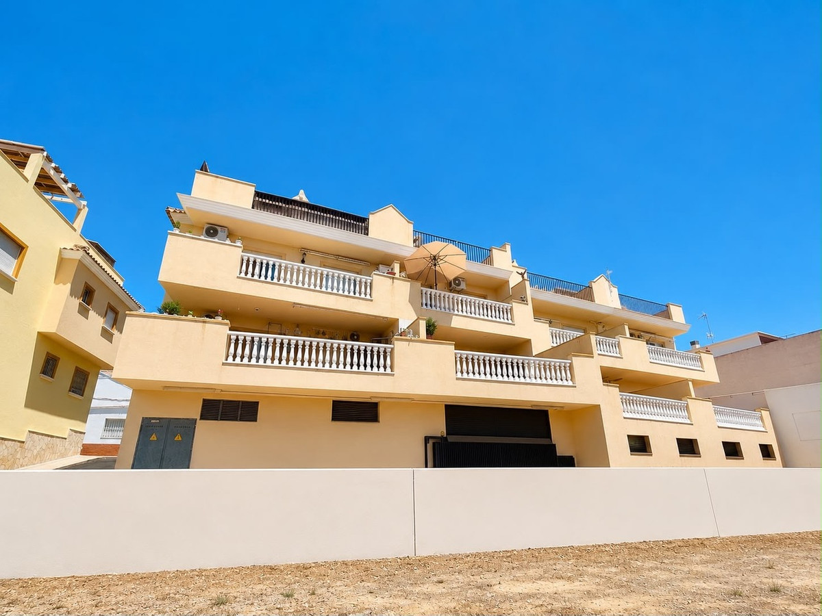 For sale - 2 Bedroom 2 Bathroom Apartment - Ground Floor Apartment in Orihuela - Torremendo  - Alicante