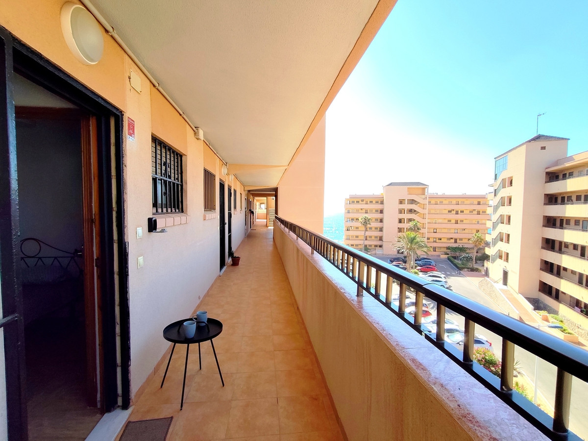 For sale - 1 Bedroom 1 Bathroom Apartment - Middle Floor Apartment in Torrevieja - Torrevieja Centro  - Alicante