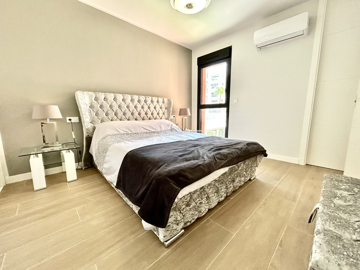 For sale - 2 Bedroom 2 Bathroom Apartment - Ground Floor Apartment in Orihuela - Villamartin  - Alicante