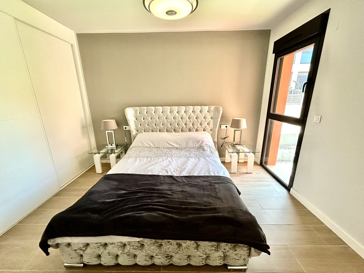 For sale - 2 Bedroom 2 Bathroom Apartment - Ground Floor Apartment in Orihuela - Villamartin  - Alicante