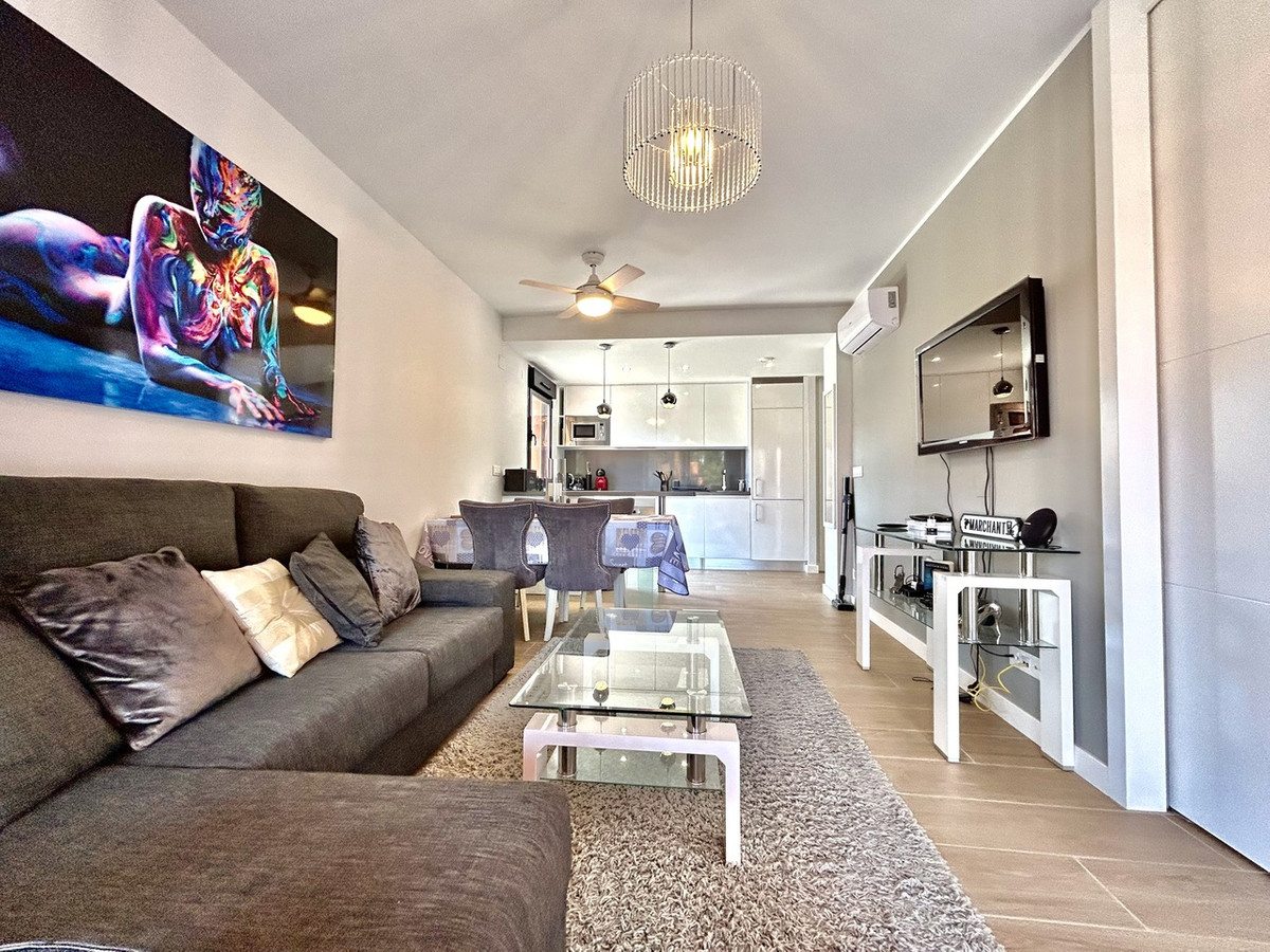 For sale - 2 Bedroom 2 Bathroom Apartment - Ground Floor Apartment in Orihuela - Villamartin  - Alicante