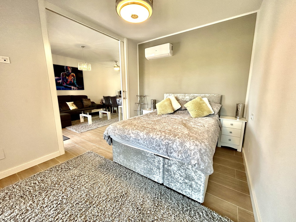 For sale - 2 Bedroom 2 Bathroom Apartment - Ground Floor Apartment in Orihuela - Villamartin  - Alicante