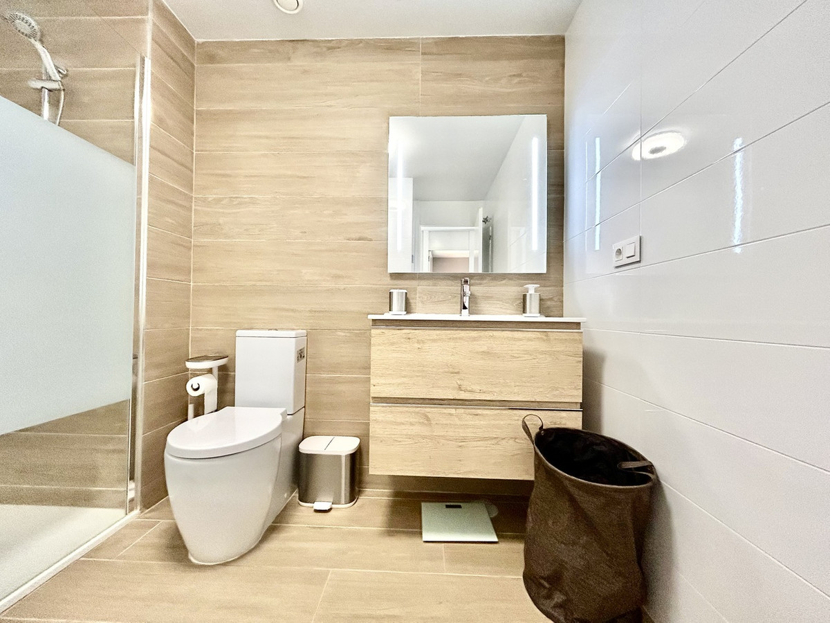 For sale - 2 Bedroom 2 Bathroom Apartment - Ground Floor Apartment in Orihuela - Villamartin  - Alicante