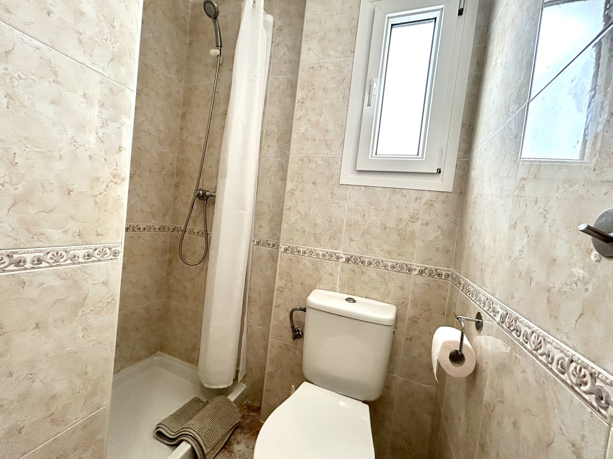 For sale - 2 Bedroom 2 Bathroom Apartment in Cabo Roig - Cabo Roig  - Alicante