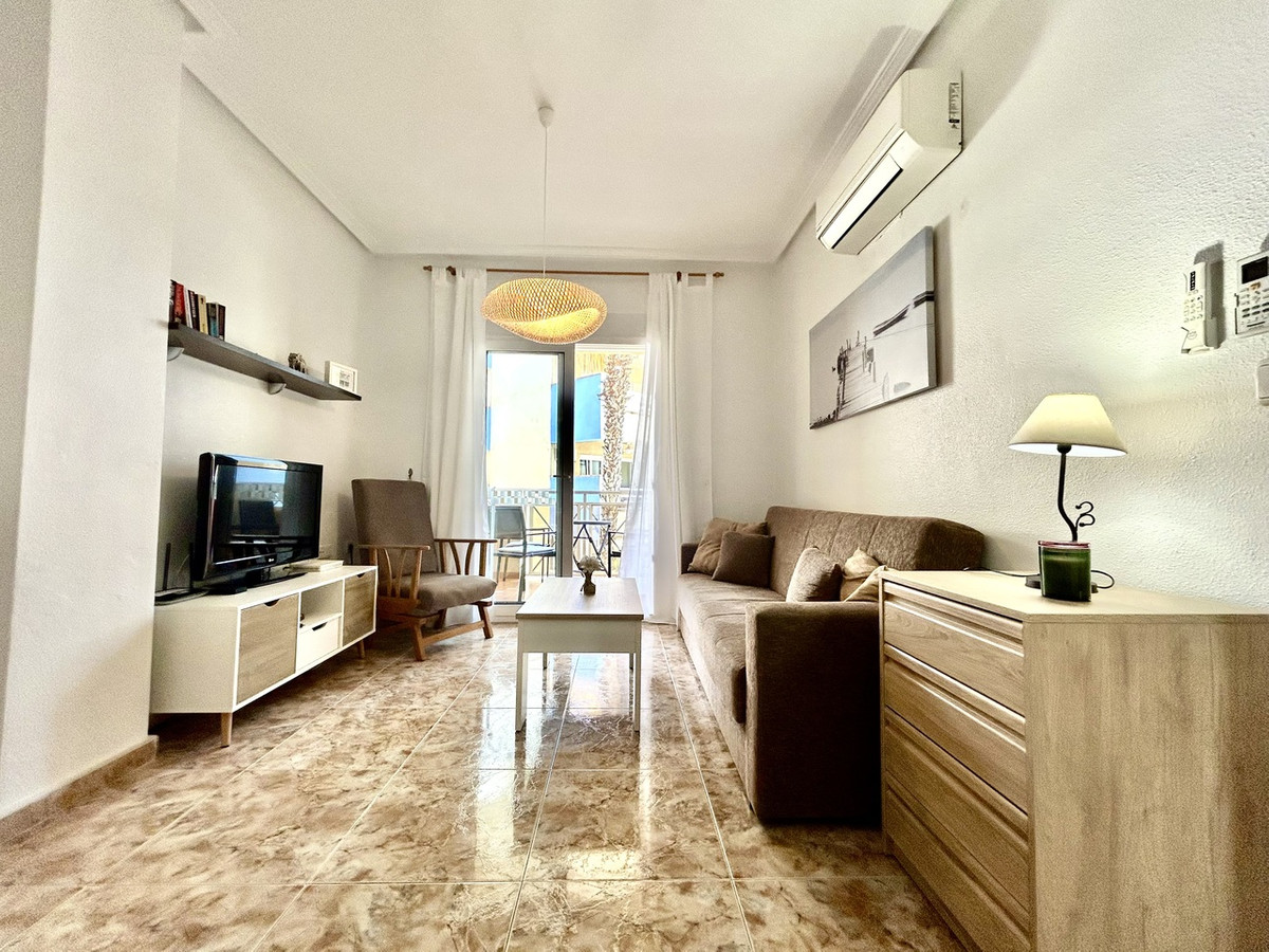 For sale - 2 Bedroom 2 Bathroom Apartment in Cabo Roig - Cabo Roig  - Alicante