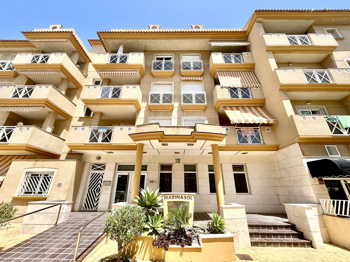 For sale - 2 Bedroom 2 Bathroom Apartment in Cabo Roig - Cabo Roig  - Alicante