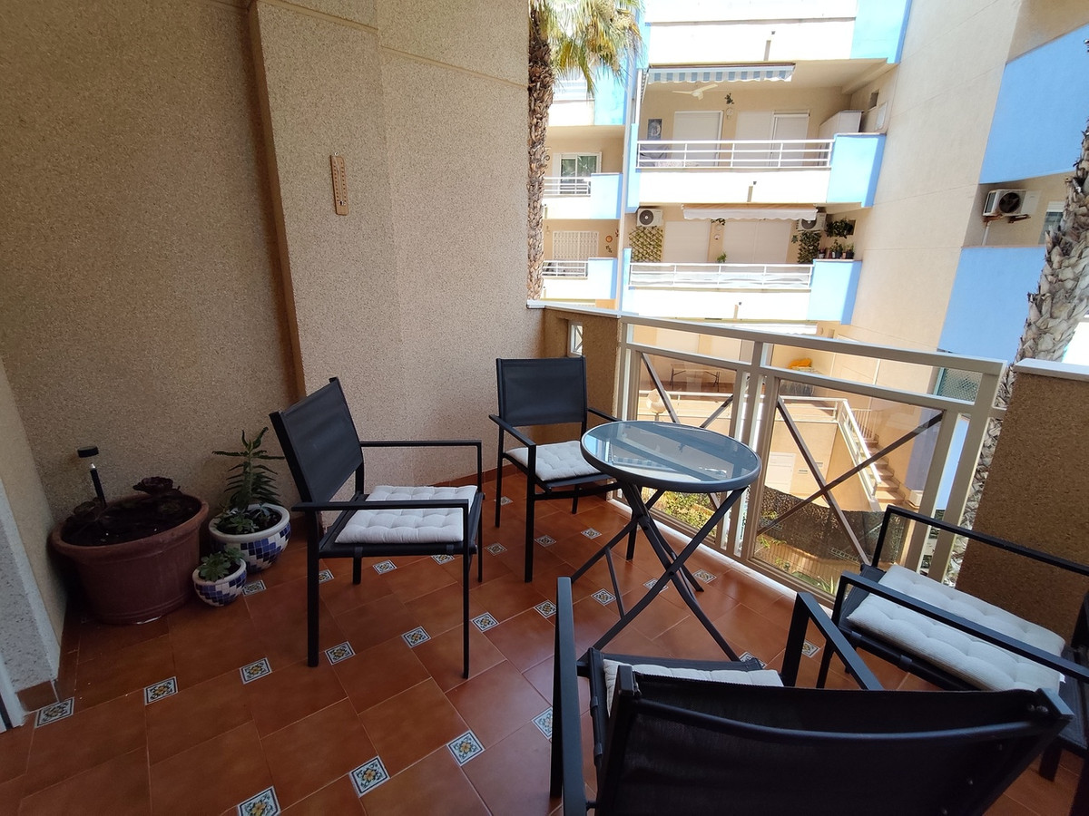 For sale - 2 Bedroom 2 Bathroom Apartment in Cabo Roig - Cabo Roig  - Alicante