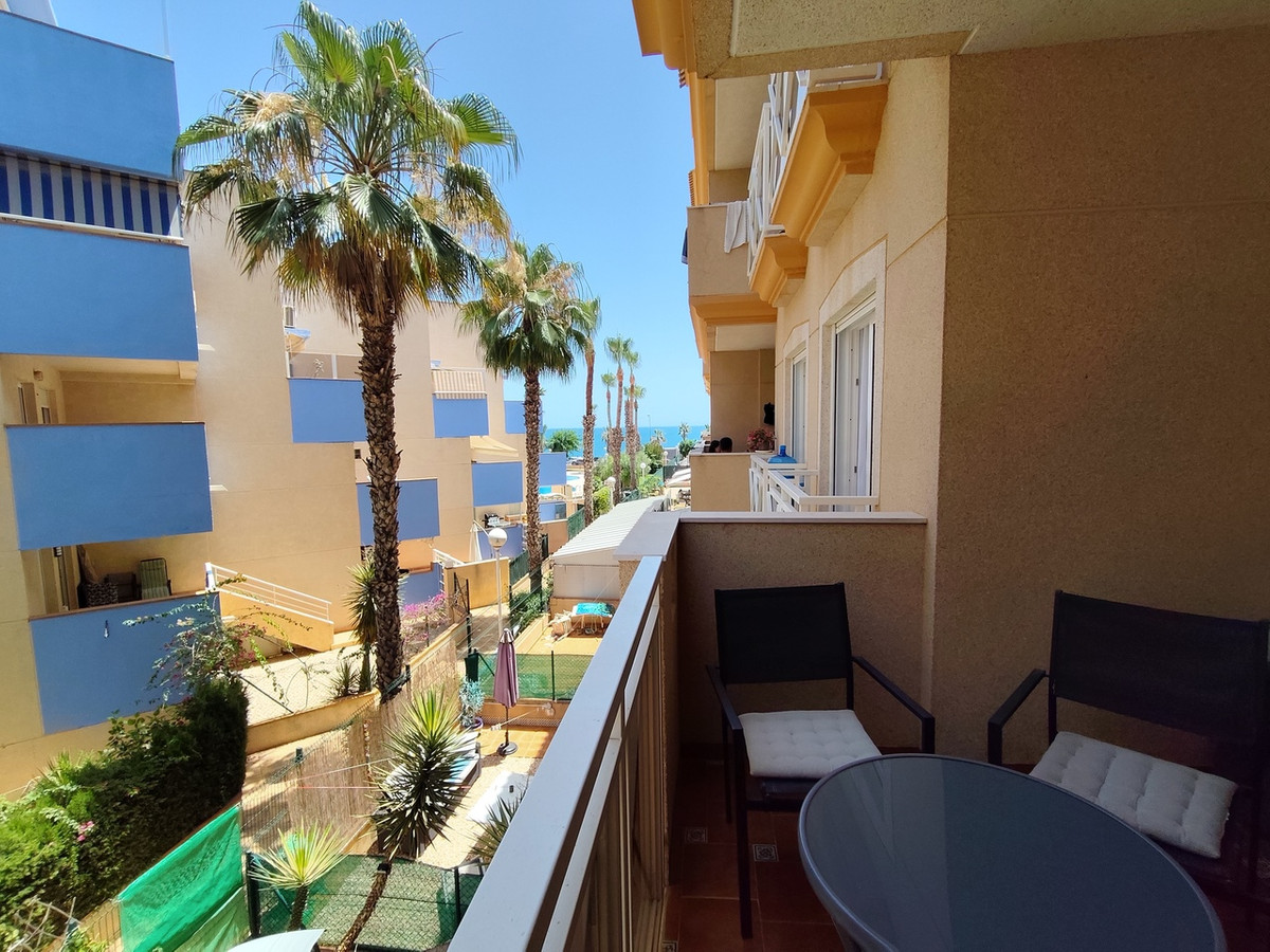 For sale - 2 Bedroom 2 Bathroom Apartment in Cabo Roig - Cabo Roig  - Alicante