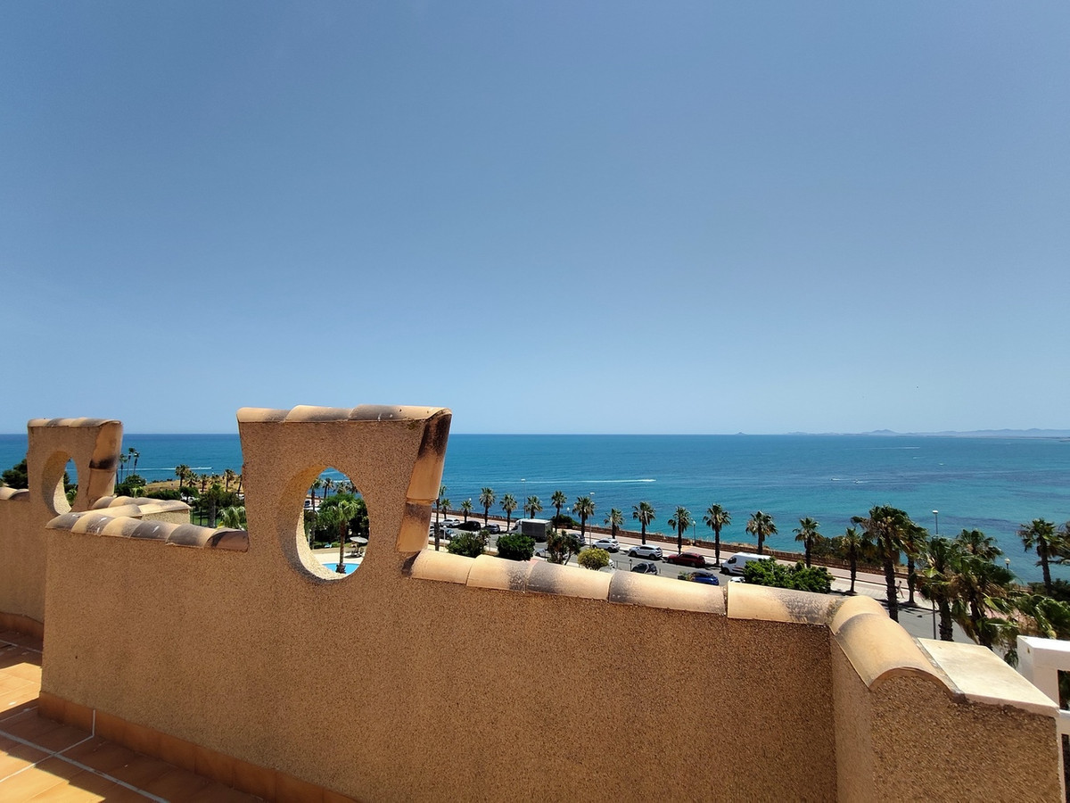 For sale - 2 Bedroom 2 Bathroom Apartment in Cabo Roig - Cabo Roig  - Alicante