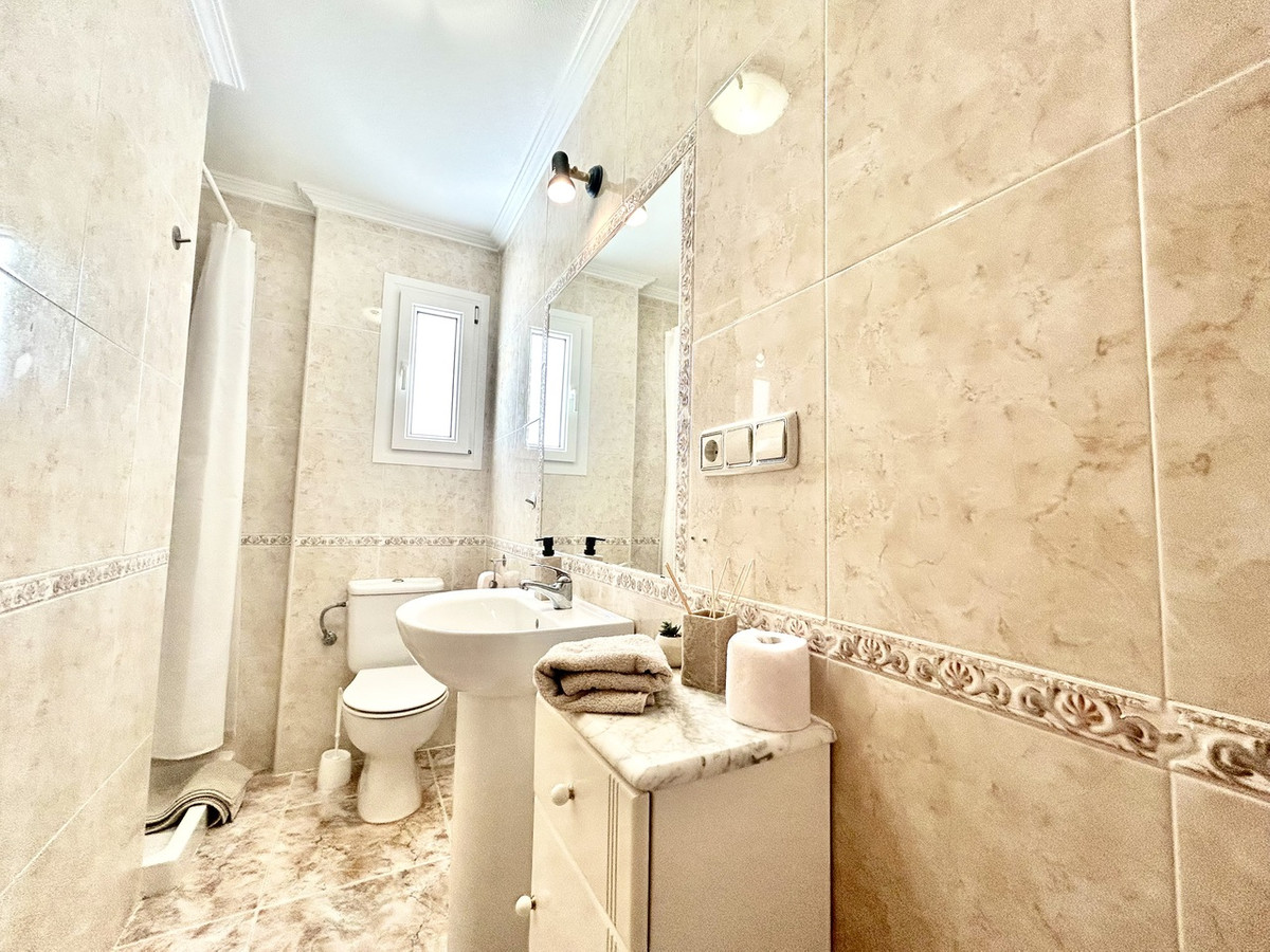 For sale - 2 Bedroom 2 Bathroom Apartment in Cabo Roig - Cabo Roig  - Alicante