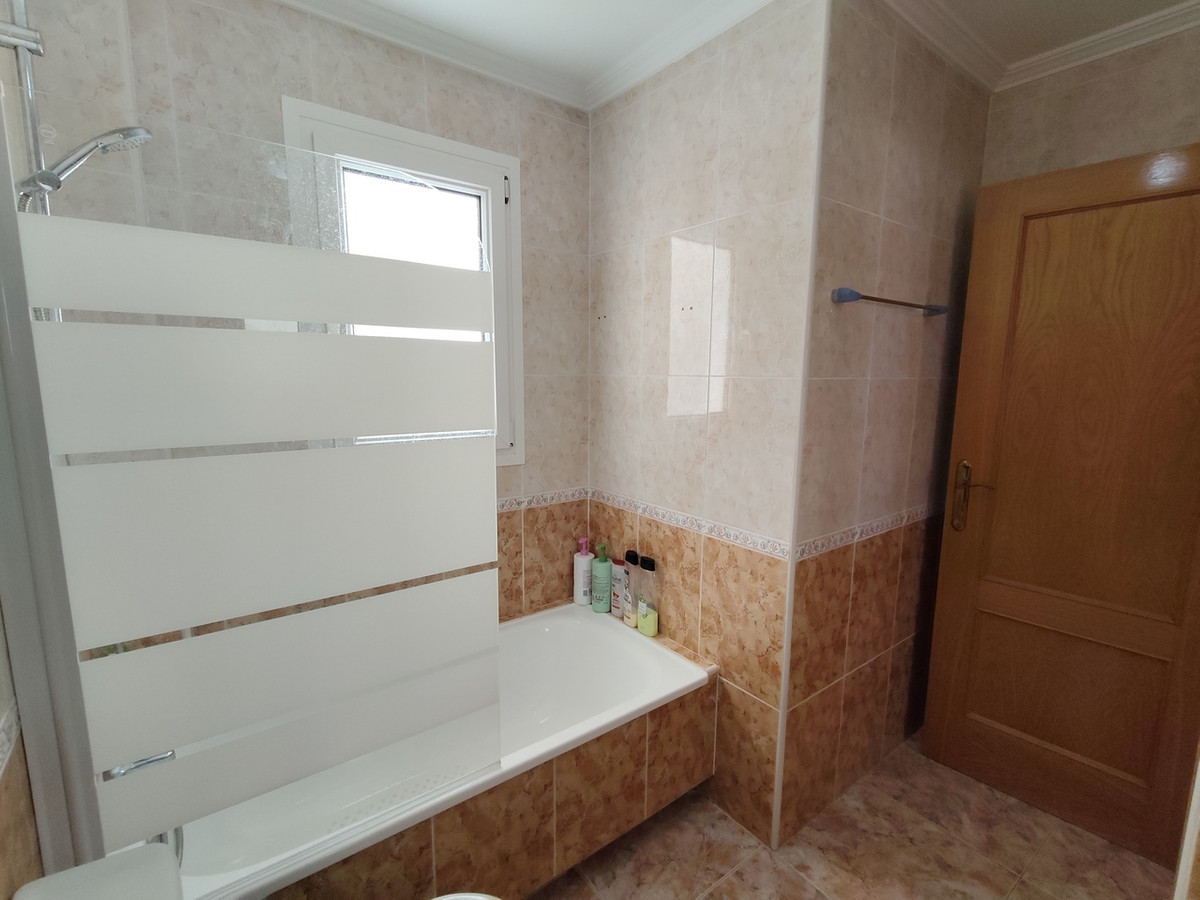 For sale - 2 Bedroom 2 Bathroom Apartment in Cabo Roig - Cabo Roig  - Alicante