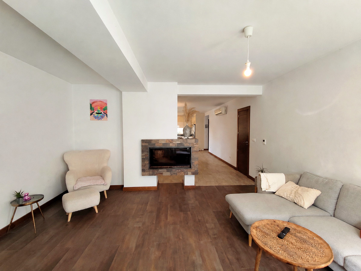 For sale - 4 Bedroom 4 Bathroom House - Detached Villa in Rojales - Ciudad Quesada  - Alicante