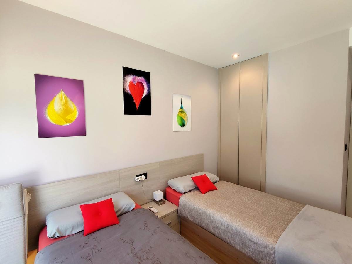 For sale - 3 Bedroom 2 Bathroom Apartment - Penthouse in Guardamar del Segura - Guardamar del Segura Centro  - Alicante
