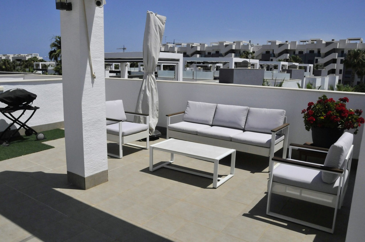 For sale - 3 Bedroom 2 Bathroom Apartment - Penthouse in Guardamar del Segura - Guardamar del Segura Centro  - Alicante