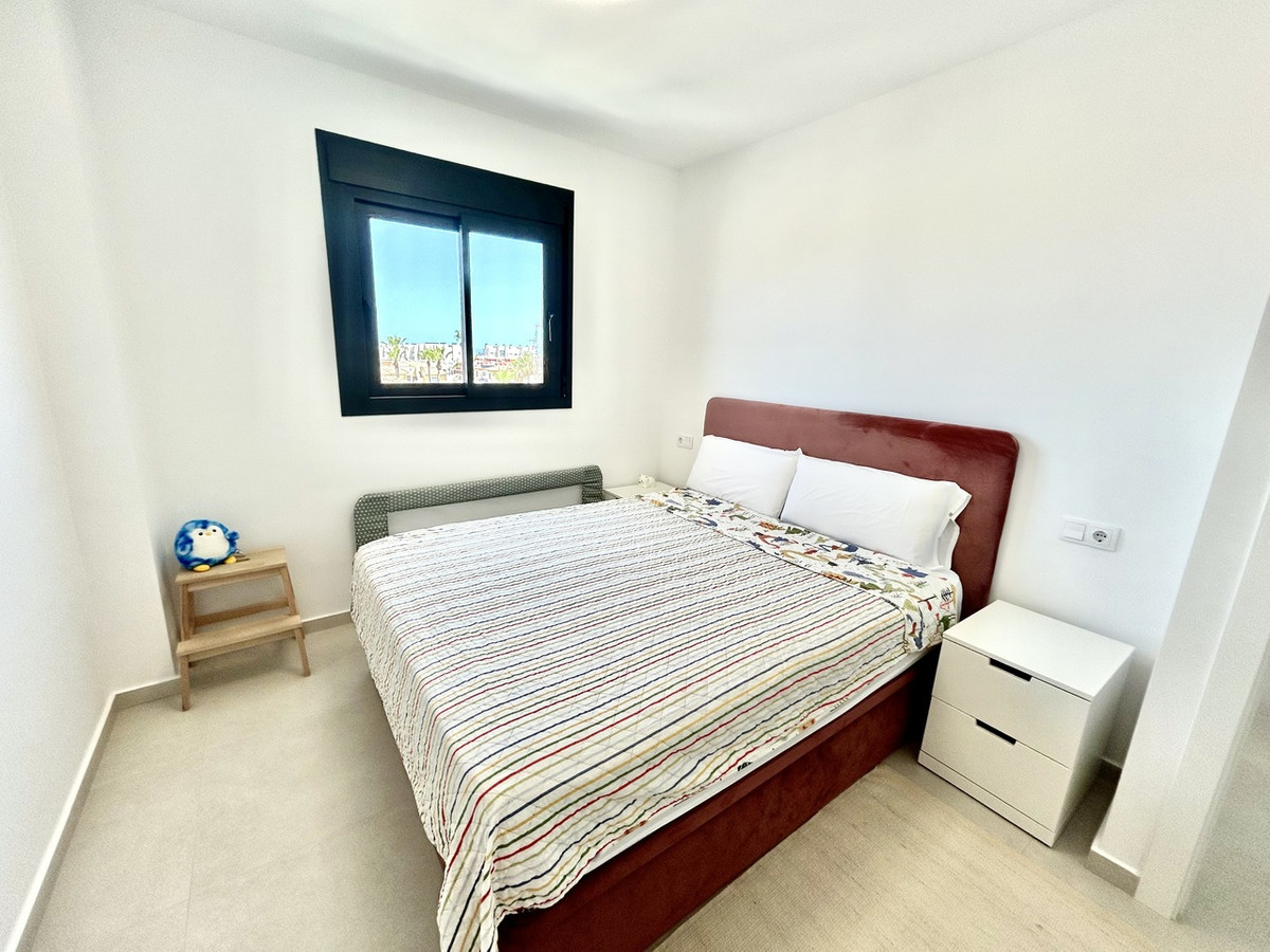 For sale - 3 Bedroom 2 Bathroom Apartment - Middle Floor Apartment in Orihuela - Los Dolses  - Alicante