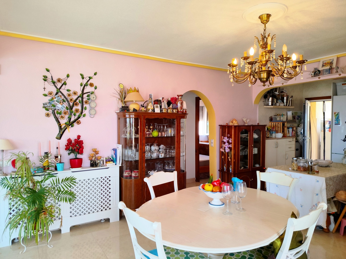 For sale - 3 Bedroom 2 Bathroom House - Detached Villa in Rojales - Ciudad Quesada  - Alicante