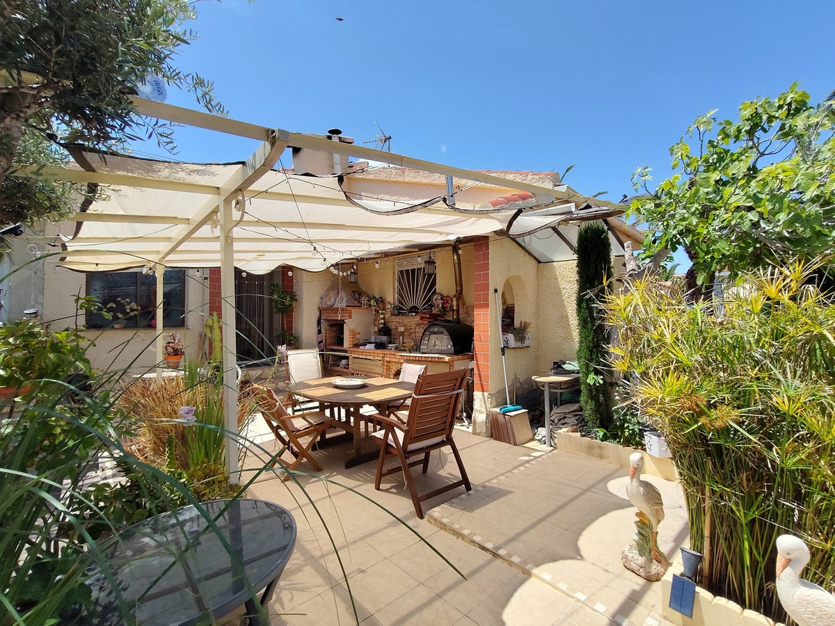 For sale - 3 Bedroom 2 Bathroom House - Detached Villa in Rojales - Ciudad Quesada  - Alicante