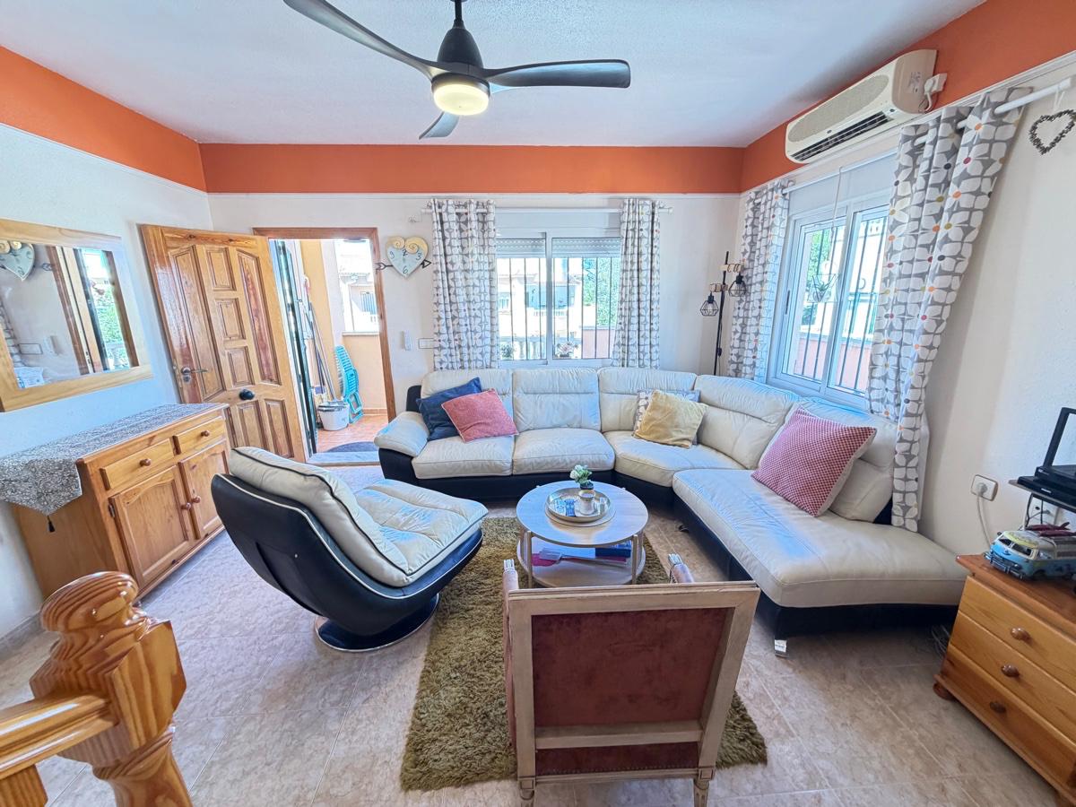 For sale - 3 Bedroom 2 Bathroom Apartment in Lomas de Cabo Roig - , Lomas de Cabo Roig, Alicante, Spain - Alicante