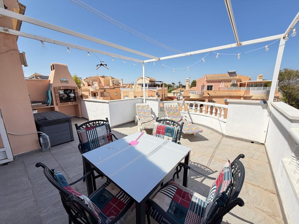 For sale - 3 Bedroom 2 Bathroom Apartment in Lomas de Cabo Roig - , Lomas de Cabo Roig, Alicante, Spain - Alicante
