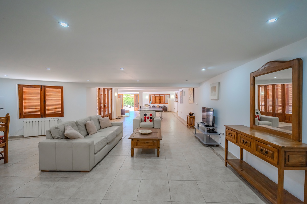 For sale - 4 Bedroom 3 Bathroom Villa in Cabo Roig - , Cabo Roig, Alicante, Spain - Alicante
