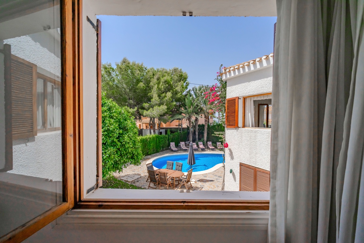 For sale - 4 Bedroom 3 Bathroom Villa in Cabo Roig - , Cabo Roig, Alicante, Spain - Alicante