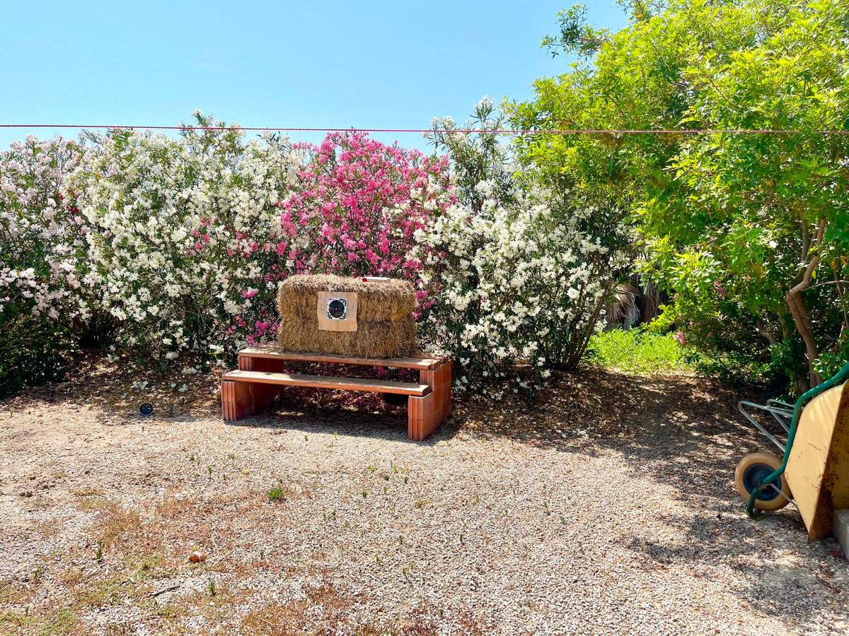 For sale - 4 Bedroom 3 Bathroom House - Detached Villa in Daya Nueva - Daya Nueva Centro  - Alicante