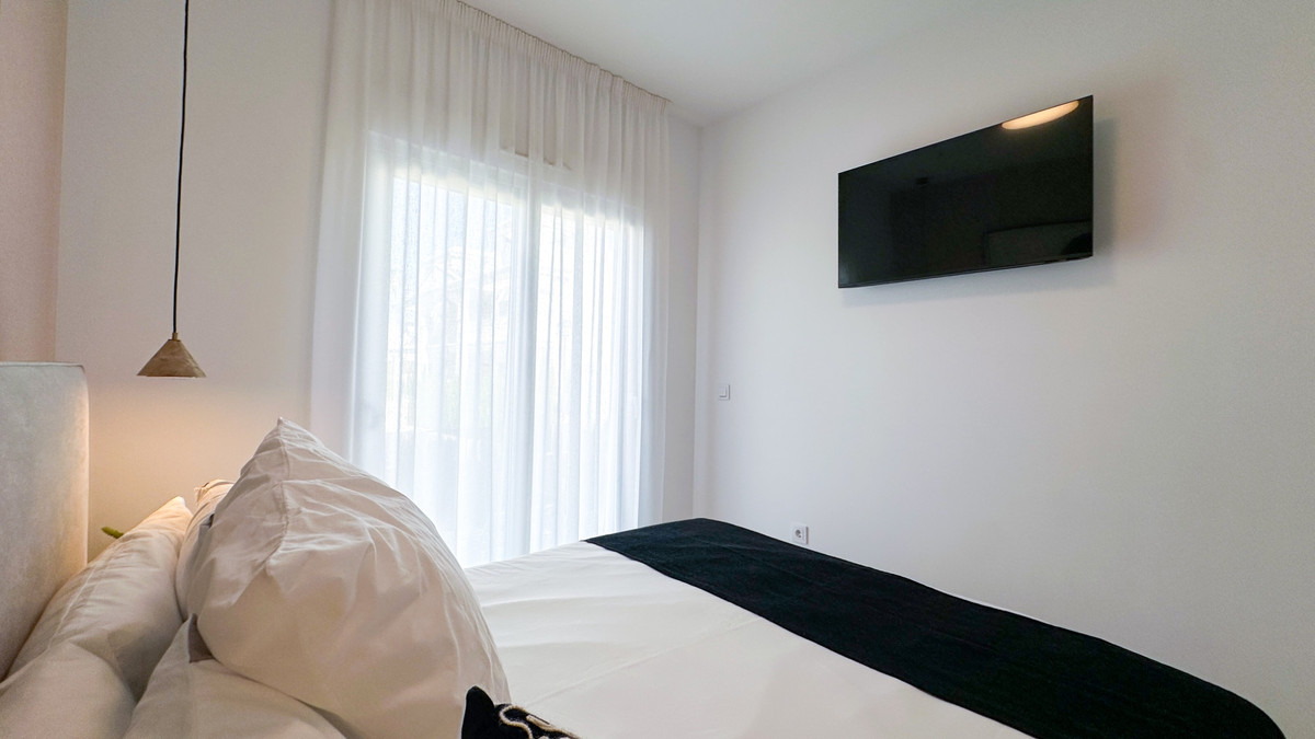 For sale - 2 Bedroom 2 Bathroom House - Bungalow in Rojales - Ciudad Quesada  - Alicante