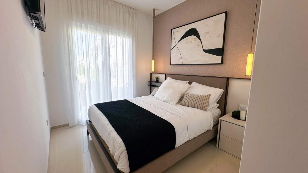 For sale - 2 Bedroom 2 Bathroom House - Bungalow in Rojales - Ciudad Quesada  - Alicante